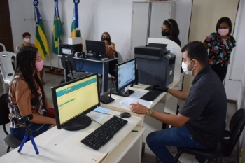 Ação no Povoado Central Ação no Povoado Central