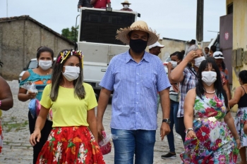 Boas vindas aos idosos do Serviço de Convivência e Fortalecimento de Vínculos (SCFV) Boas vindas aos idosos do Serviço de Convivência e Fortalecimento de Vínculos (SCFV)