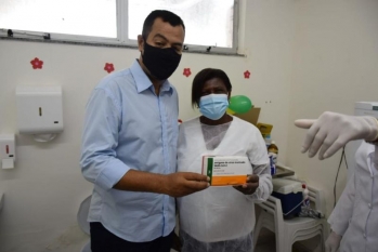 VACINA / COVID-19 VACINA / COVID-19