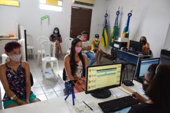 Ação no Povoado Central Ação no Povoado Central