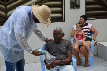 Boas vindas aos idosos do Serviço de Convivência e Fortalecimento de Vínculos (SCFV) Boas vindas aos idosos do Serviço de Convivência e Fortalecimento de Vínculos (SCFV)